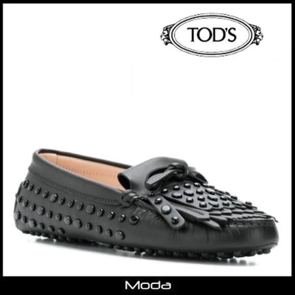 トッズ ローファー レディース レディース Tod S 靴 スタッズ フリンジ スタッズ スリッポン モカシン シューズ Moda