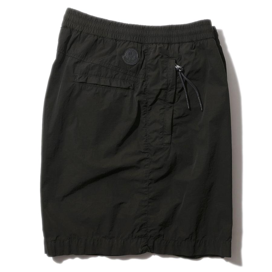 MONCLER モンクレール ショーツ 2B70260 25Fダークカーキ 2 1952 