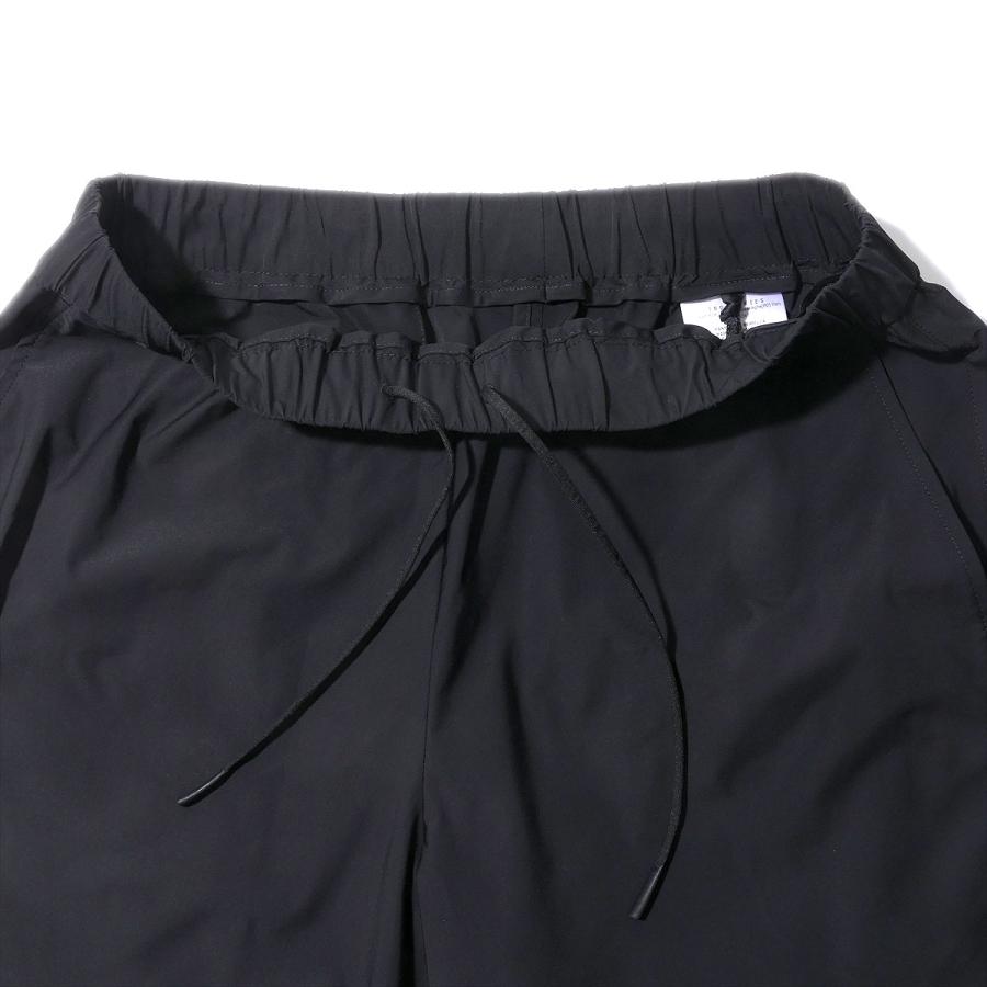 MONCLER（モンクレール） ショートパンツ 2B00001 999ブラック