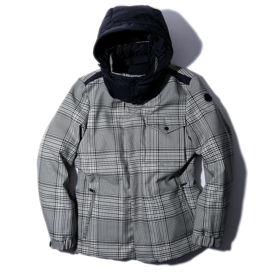 MONCLER（モンクレール） リバーシブルダウンジャケット RONDEAU 999
