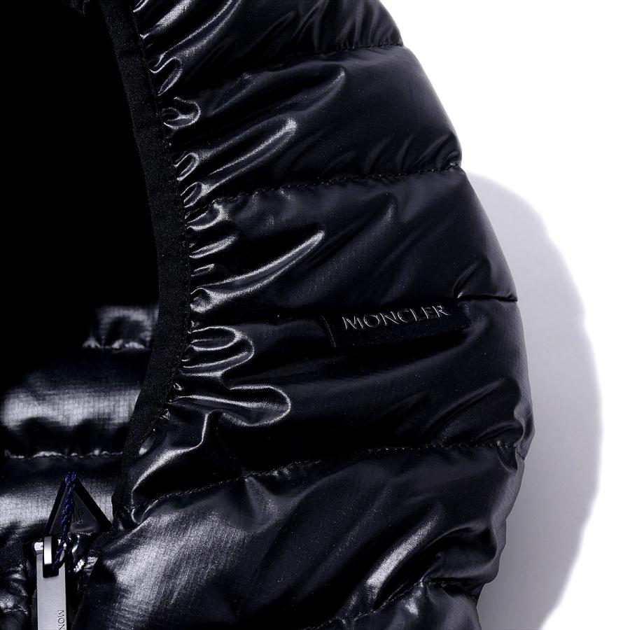 MONCLER モンクレール ダウンジャケット LAUZET 999ブラック MONCLER モンクレール ダウンジャケット LAUZET 999ブラック