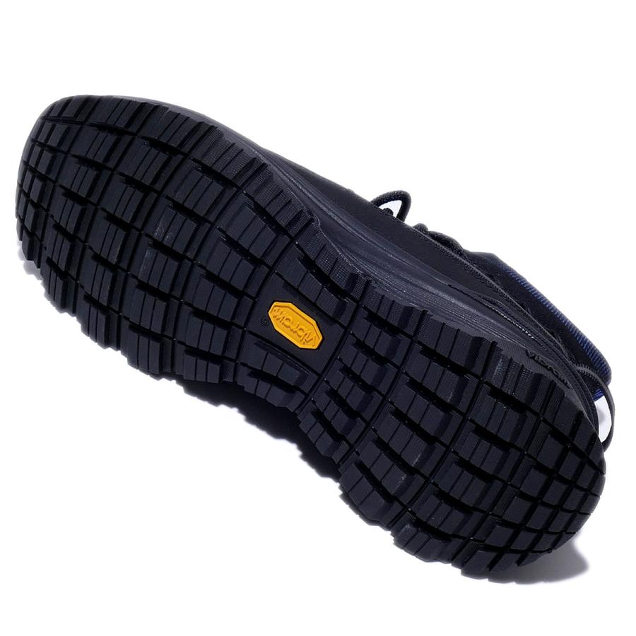 モンクレールMONCLER スニーカー オリーブ　MONTE RUNNER モンクレールMONCLER スニーカー オリーブMONTE RUNNER