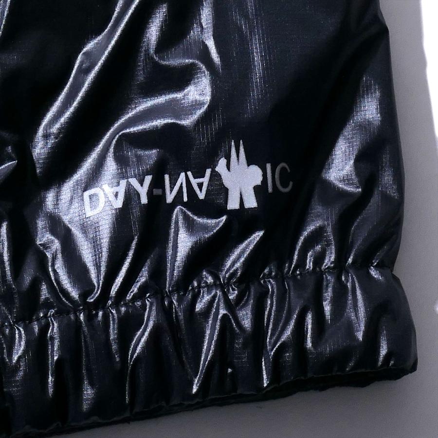 モンクレールグルノーブル ダウンベスト OLLON 999ブラック MONCLER メンズの画像