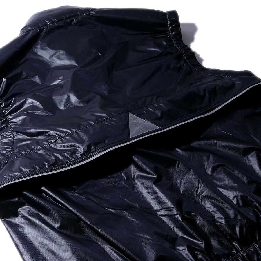 モンクレールグルノーブル ダウンベスト OLLON 999ブラック MONCLER メンズの画像