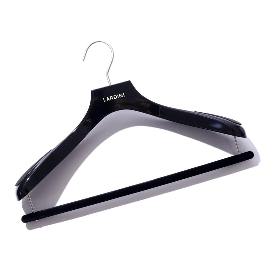 LARDINI ラルディーニ 木製ハンガー 4本セット　40cm Yahoo!オークション -「lardini ラルディーニ」(ハンガー) (家庭