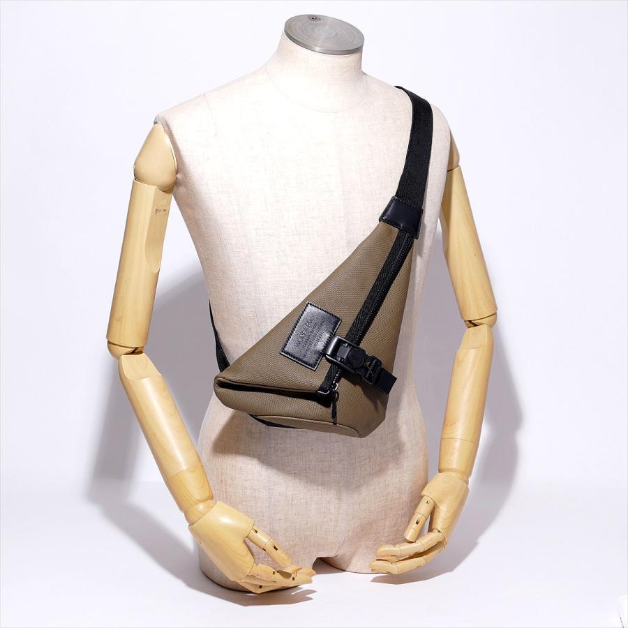 MONCLER モンクレール NAKOA TRIANGLE クロスボディバッグ 82E カーキ