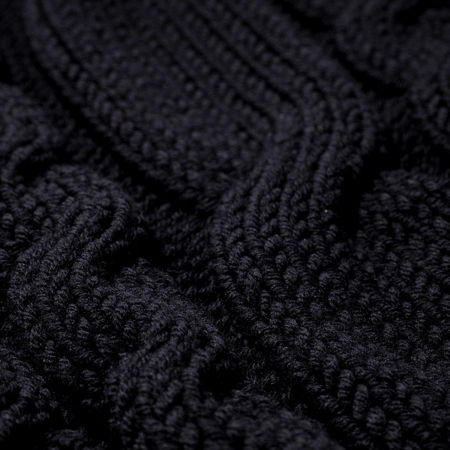 MONCLER（モンクレール） クルーネックニット 9C00021 999ブラック