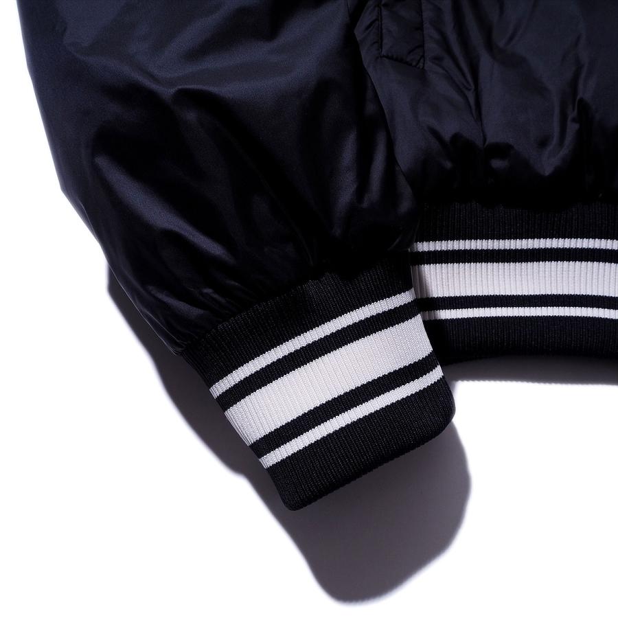 Moncler ブラック Bouchet リバーシブルダウン ボンバージャケット Moncler: ブラック Bouchet リバーシブル ダウン ボンバージャケット