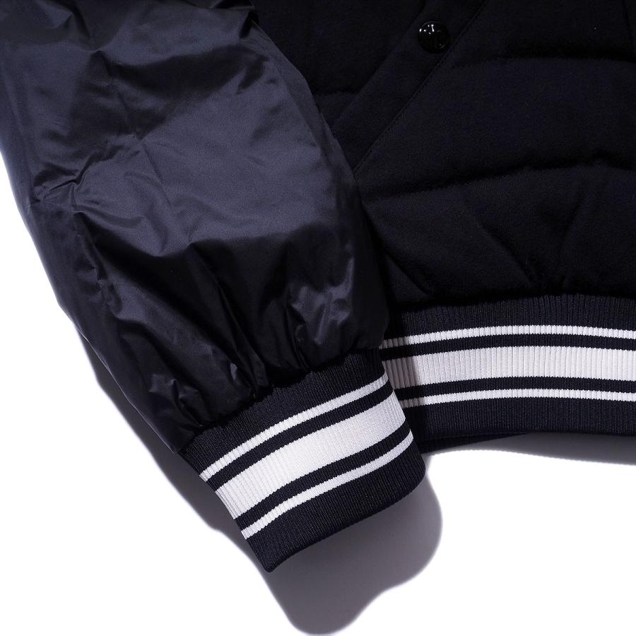 MONCLER（モンクレール） リバーシブル ライトダウンジャケット