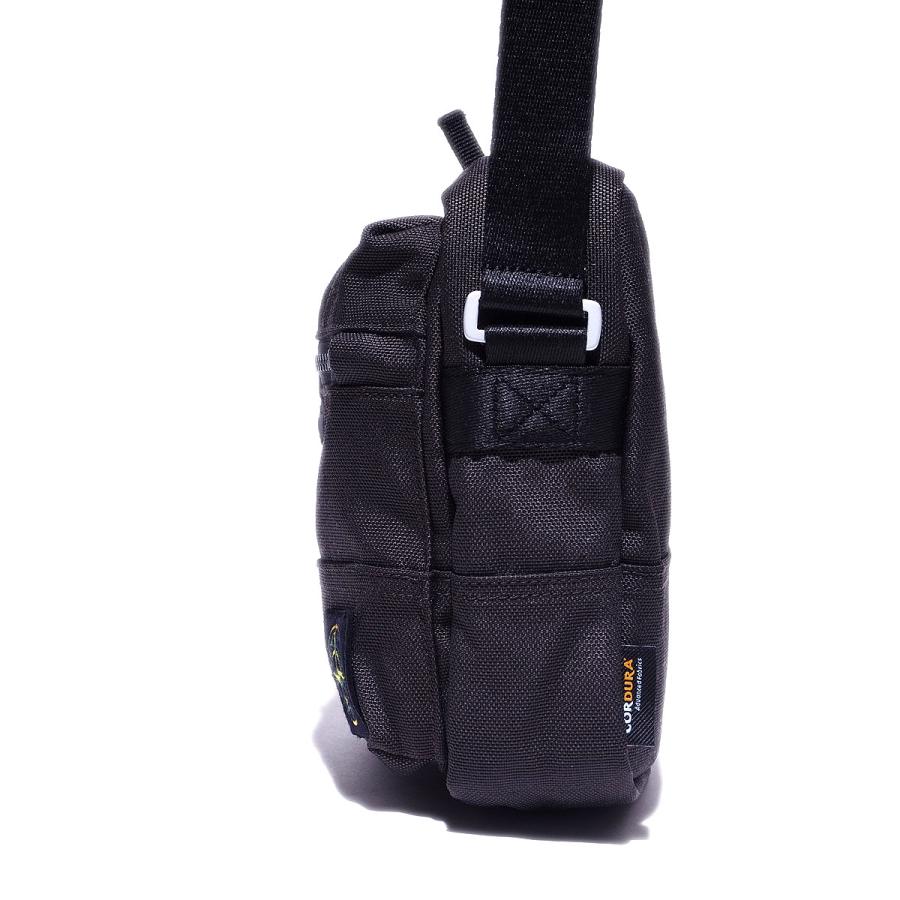 STONE ISLAND（ストーン アイランド） ポーチバッグ STONE ISLAND