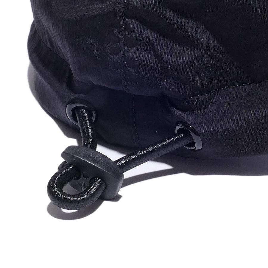 ストーンアイランド ベースボールキャップ 9100011 V0029 ブラック STONE ISLAND メンズ 帽子 NYLON METAL IN ECONYL ブランド 2026SS 2026年春夏の画像
