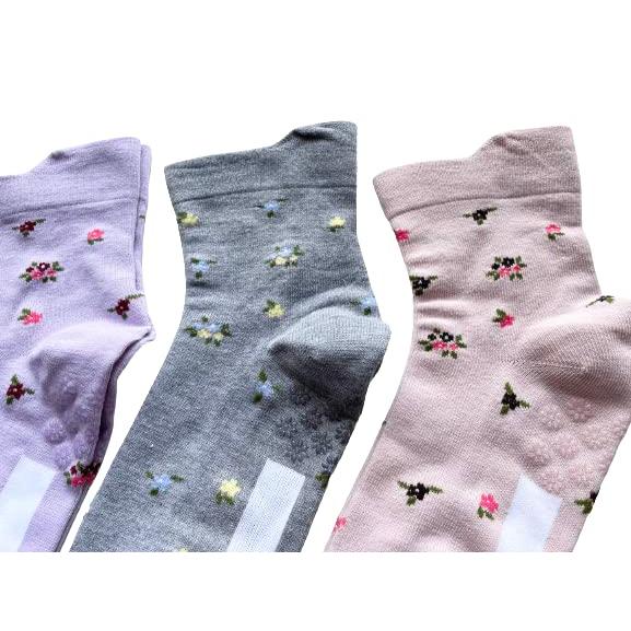 靴下 レディース お中元 滑り止め付 名前が書ける 片手で履ける 靴下 介護 かわい いおしゃれ 施設 病院 4足セット（色お任せ） C97 |  | 06