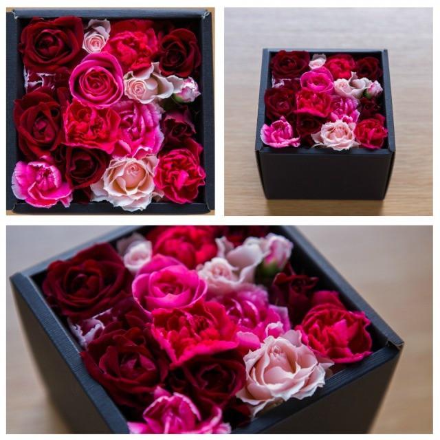 フラワーボックス ブラック 生花 フラワーギフト アレンジメント プレゼント お祝い 誕生日 記念日 敬老の日 ライム ピンク レッド オレンジ ホワイト グリーン |  | 12