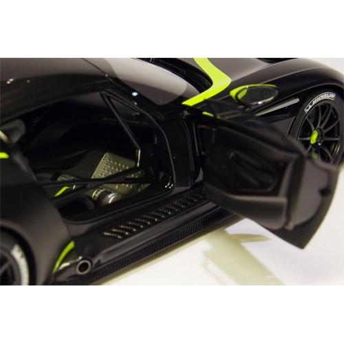 オートアート autoart 1/18 アストンマーチン ヴァルカン マットブラック 