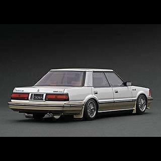 ignition model(イグニッションモデル) TOYOTA CROWN(120) 2.8 Royal Saloon G(1/18) IG2056 model イグニッションモデル