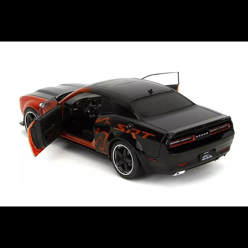Jada Toys(ジャダトイズ) DODGE CHALLENGER SRT HELLCAT(1/18) JADA35722の画像