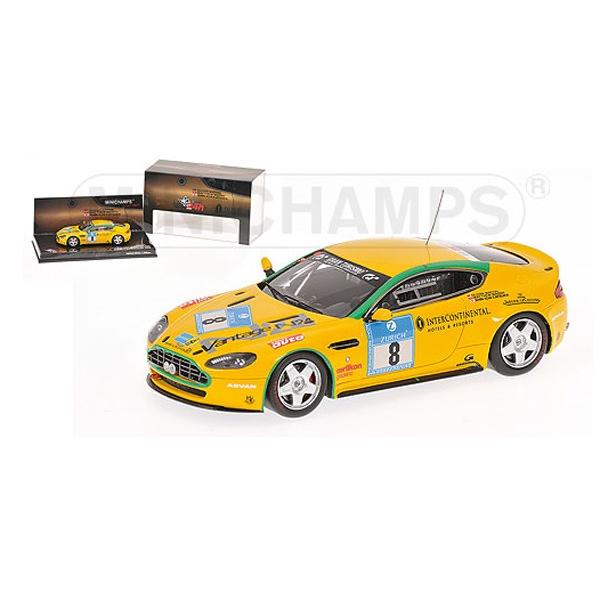 ミニチャンプス MINICHAMPS 1/43 (437081308) AstonMartin V8 Vantage