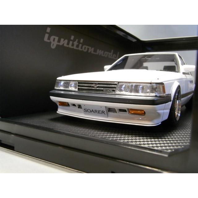 ignition model（イグニッションモデル） 1/18 ミニカー トヨタ ソアラ