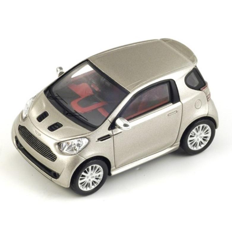Spark 1/43 (S2162) Aston Martin Cygnet Silver Blonde 2010