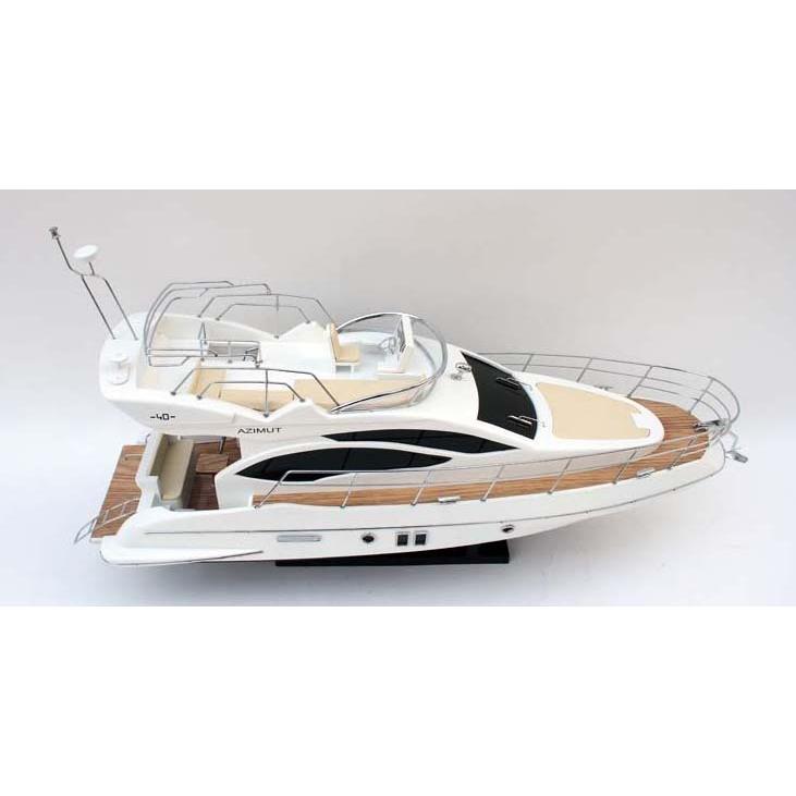 精密級フライブリッジ型クルーザー Azimut 40 60cmL（Xinchao