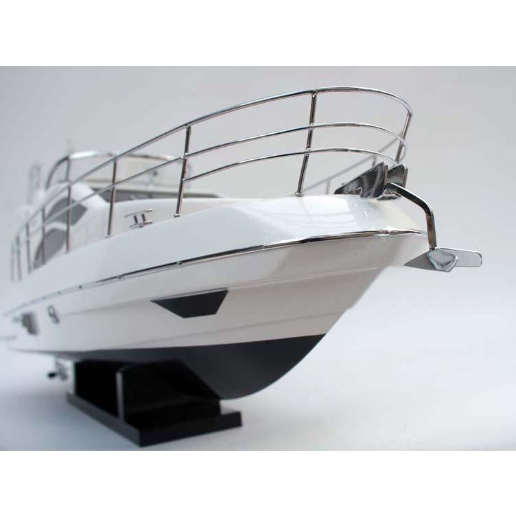 精密級フライブリッジ型クルーザー Azimut 40 60cmL(Xinchao 精密級フライブリッジ型クルーザー Azimut 40 60cmL(Xinchao