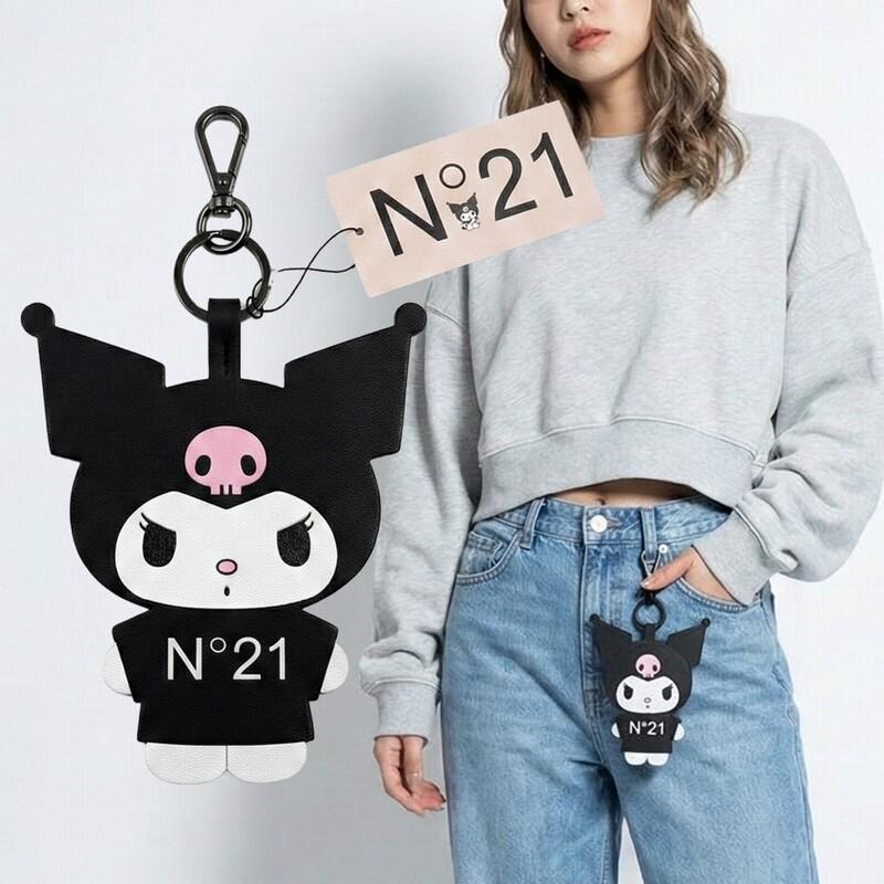N°21 ヌメロ ヴェントゥーノ KUROMI クロミ Charm ショッパーセット
