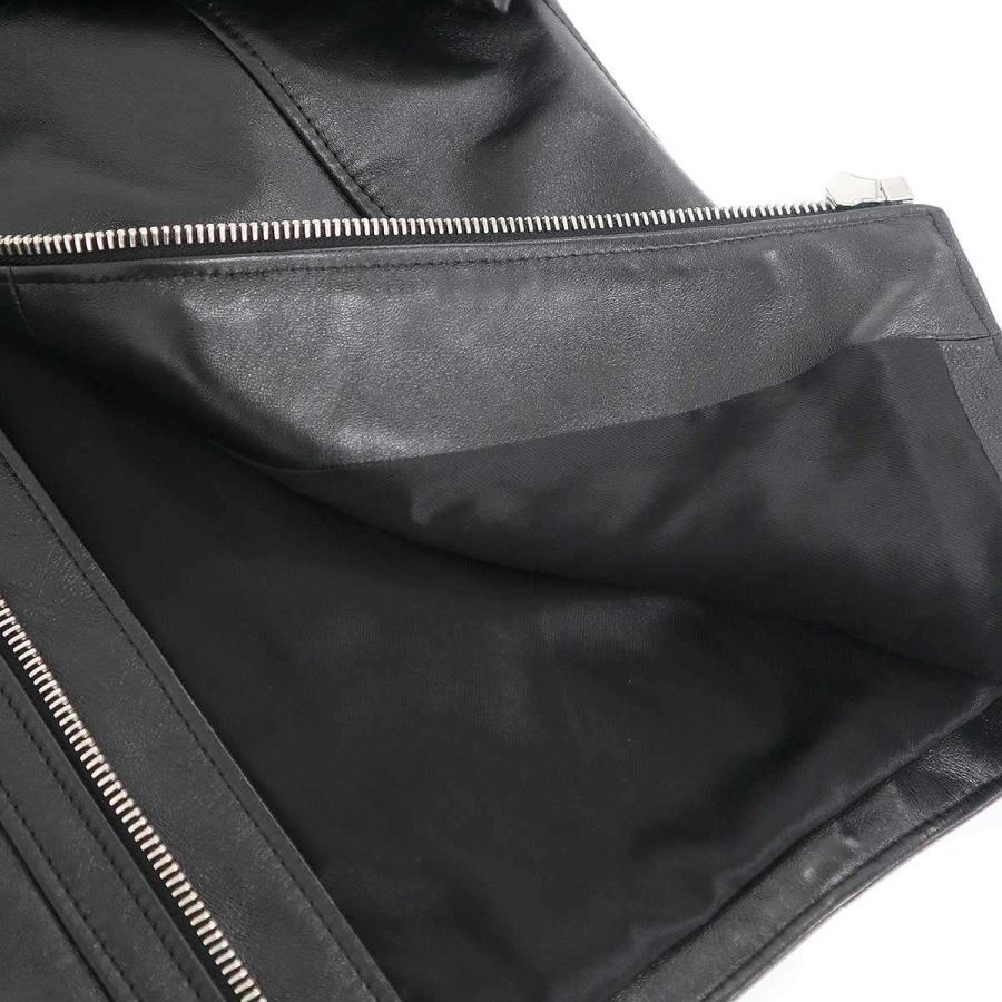 CELINE（セリーヌ） ソフトラムスキン クラシックストレート レザー