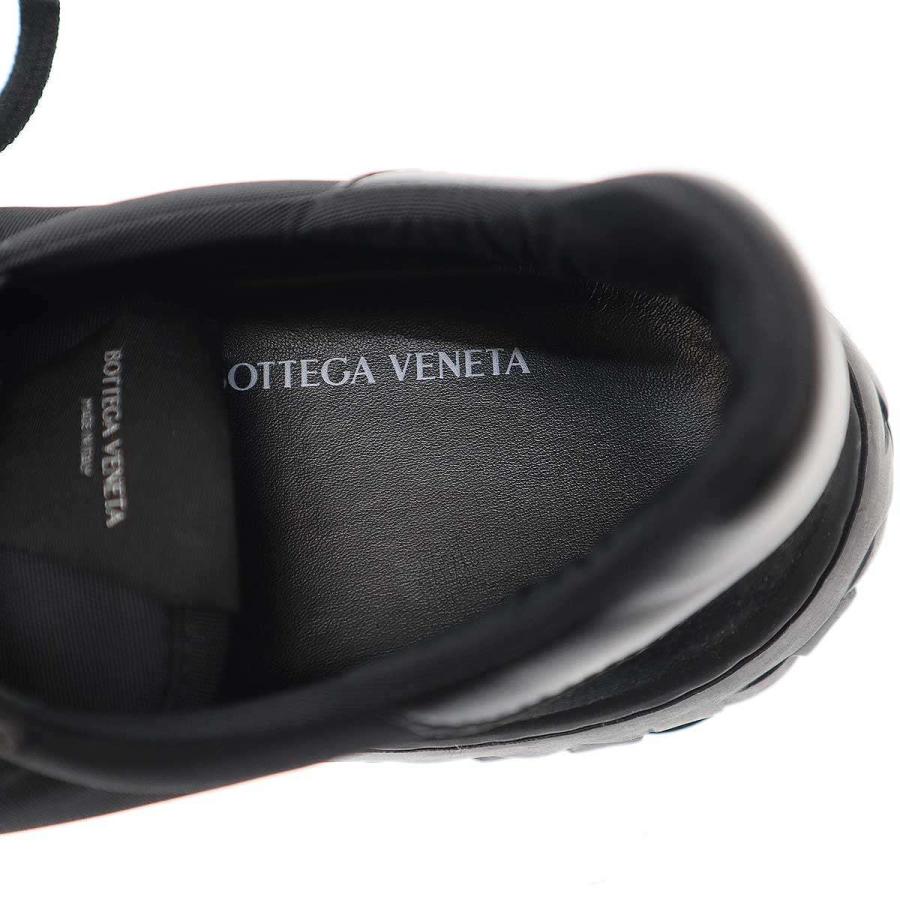 BOTTEGA VENETA（ボッテガ・ヴェネタ） エクスプローラ ナイロン