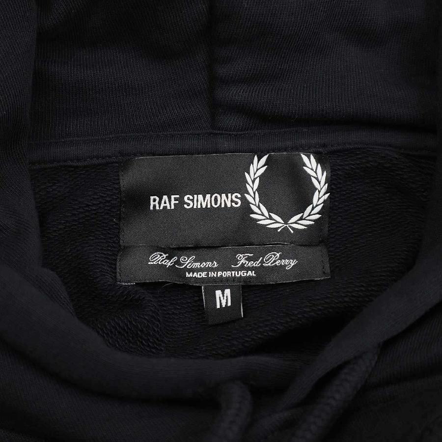 RAF SIMONS × FRED PERRY ラフシモンズ フレッドペリー スローガン