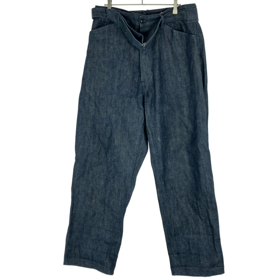 コモリ　ベルテッドデニムパンツ　価格交渉可能　裾上げ済 COMOLI (コモリ) デニム ベルテッドパンツ