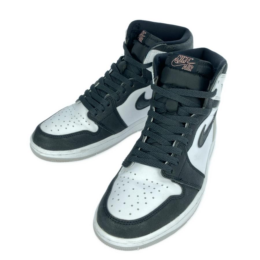 NIKE（ナイキ） AIR JORDAN 1 RETRO HIGH OG BLEACHED CORAL