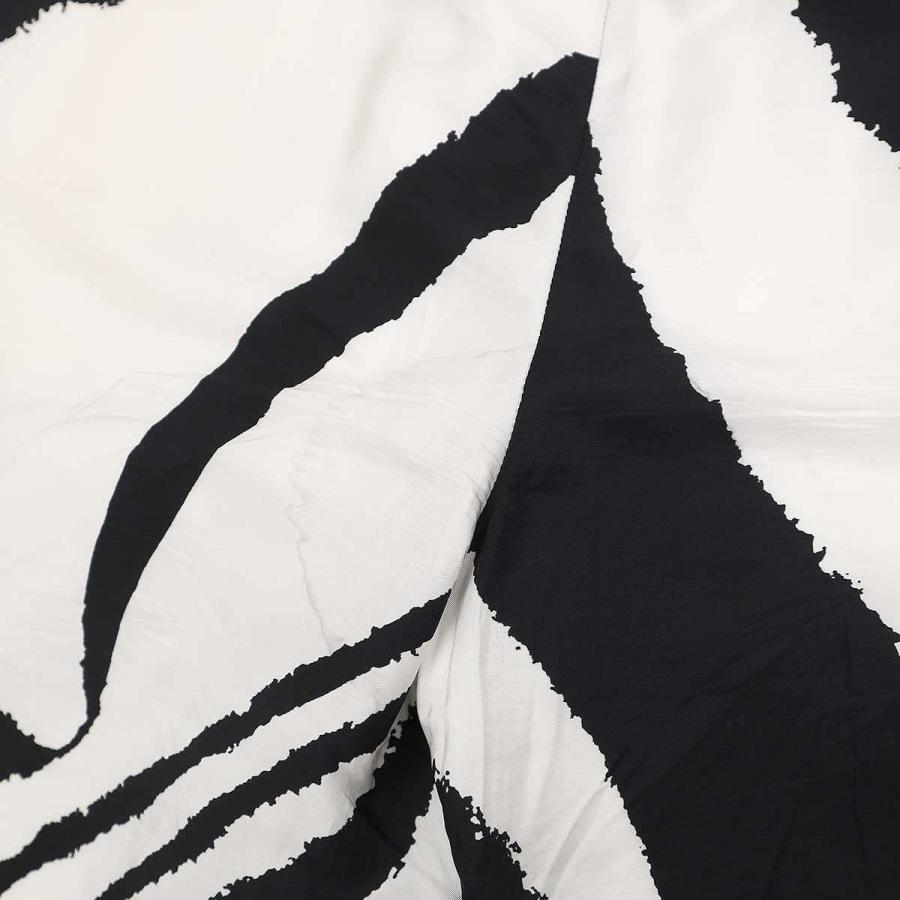 BOTTEGA VENETA（ボッテガ・ヴェネタ） 22SS シルク混グラフィック