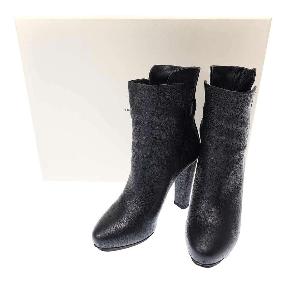 BALENCIAGA（バレンシアガ） ハイヒールレザーブーツ 245433