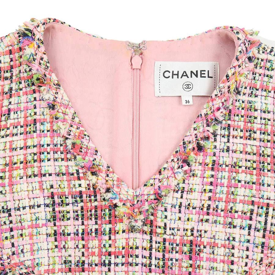 CHANEL（シャネル） マルチカラーVネックツイードワンピース  