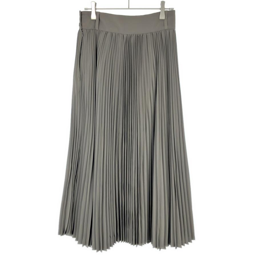 美品✨HYKE 　ハイク 　PLEATED SKIRT 　プリーツスカート 美品✨HYKE ハイク PLEATED SKIRT プリーツスカート - メルカリ