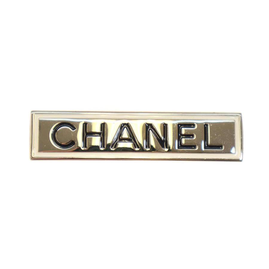CHANEL（シャネル） 21AW ロゴプレートブローチ B21 B ゴールド系