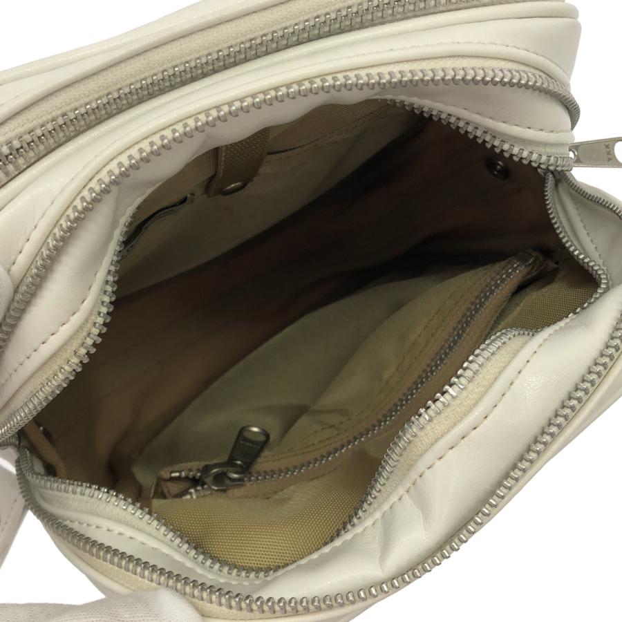 COMME des GARCONS コムデギャルソン フェイクレザーショルダーバッグ