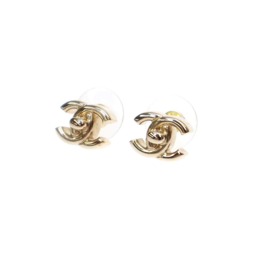 シャネル ゴールドプレート ターンロック ココマーク ピアス 97A CHANEL シャネル ピアス ココマーク ターンロック B21S ゴールド