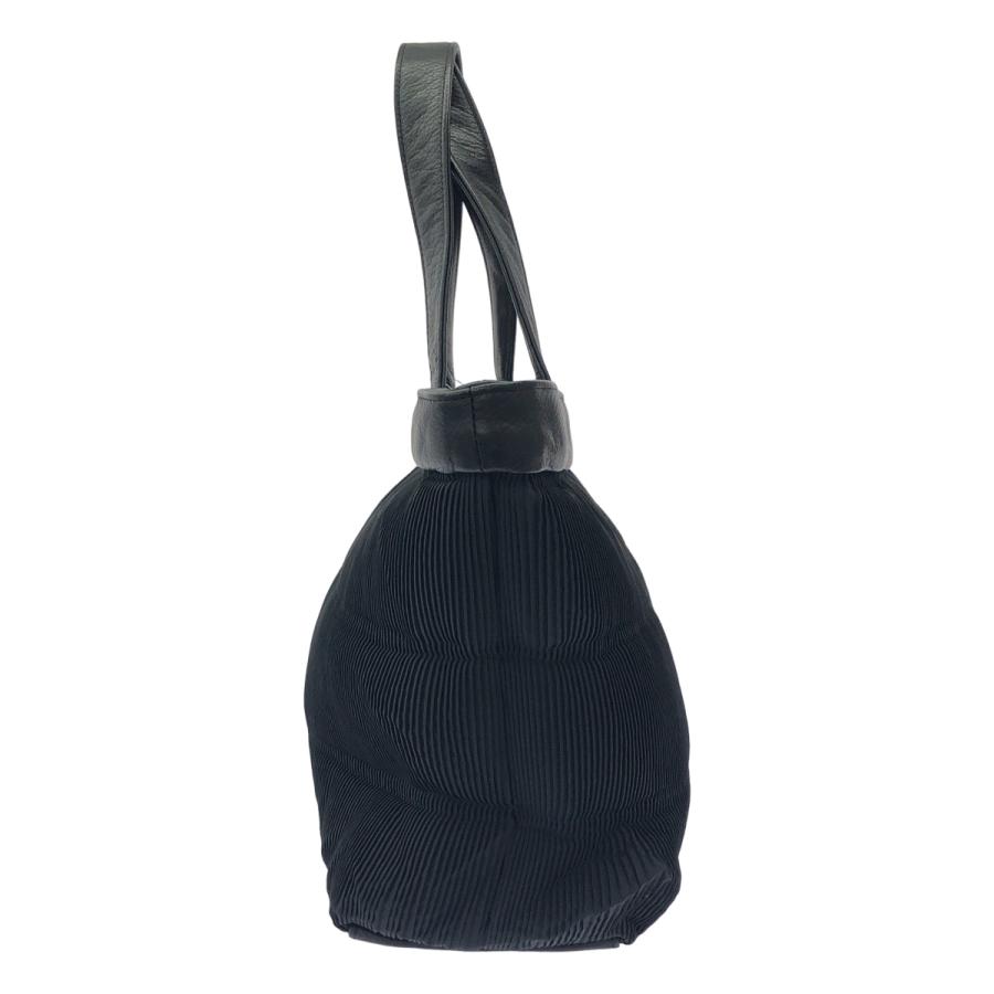 ISSEY MIYAKE ブラックトートバッグ エイポック エイブル イッセイ ミヤケ A-POC ABLE ISSEY MIYAKE