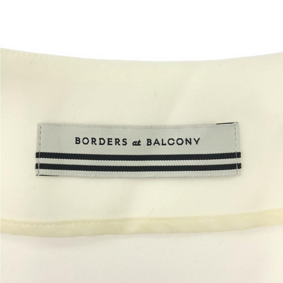 BORDERS at BALCONY（ボーダーズアットバルコニー） Vネックフリル