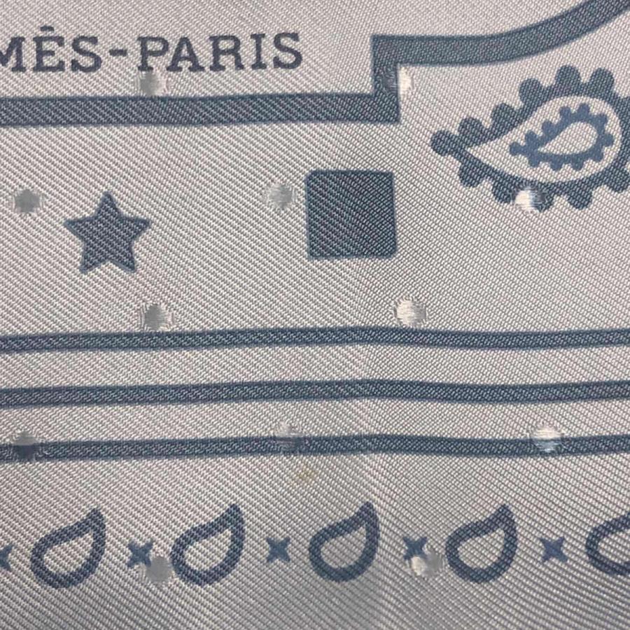 HERMES（エルメス） 2023 カレ55 レ・クレプリュムティ シルクスカーフ