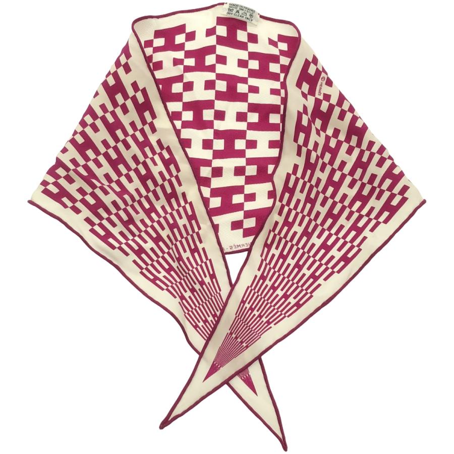 ヘルメス（サントリー） HERMES エルメス トライアングルスカーフ