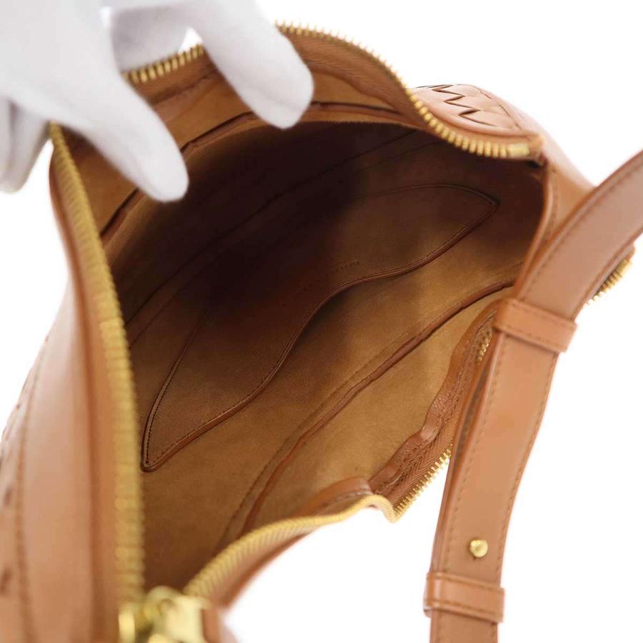 BOTTEGA VENETA（ボッテガ・ヴェネタ） Drop Small Hobo Bag イントレ