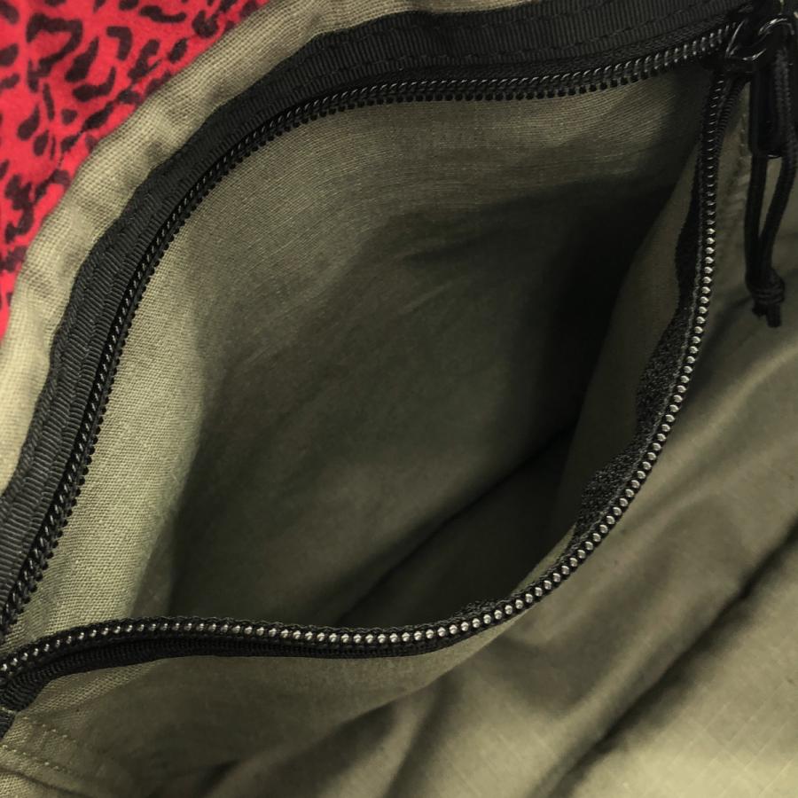 Supreme シュプリーム 25AW Velvet Small Messenger Bag レオパード