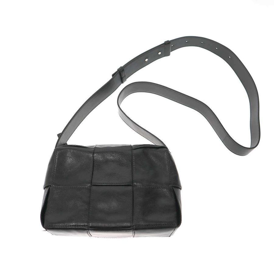 BOTTEGA VENETA（ボッテガ・ヴェネタ） Arco Camera Bag Small