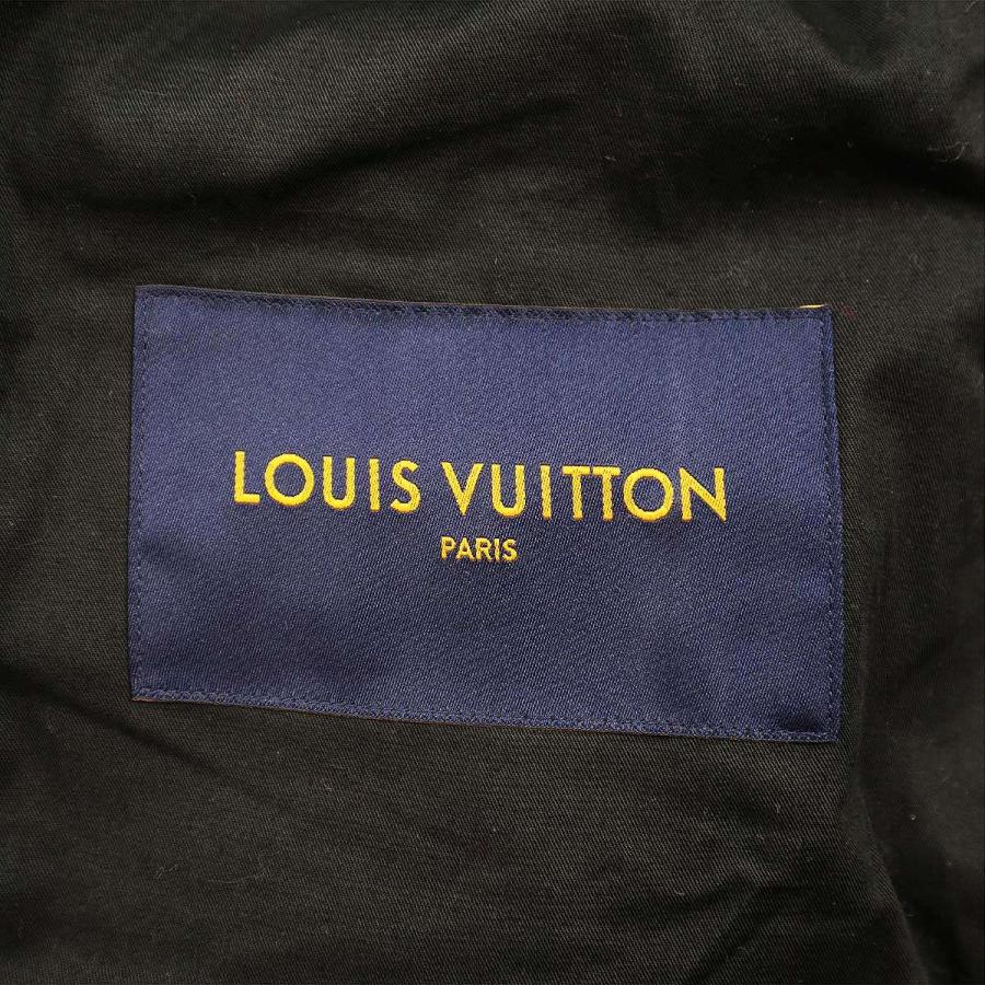 LOUIS VUITTON ライトグレー ジャケット 46 LOUIS VUITTON（ルイ・ヴィトン） Monogram Embossed Utility Jacket