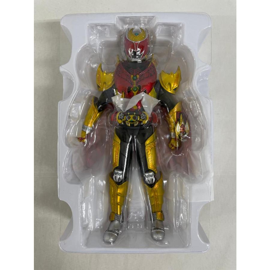 S.H.Figuarts(真骨彫製法) 仮面ライダーキバ エンペラーフォーム