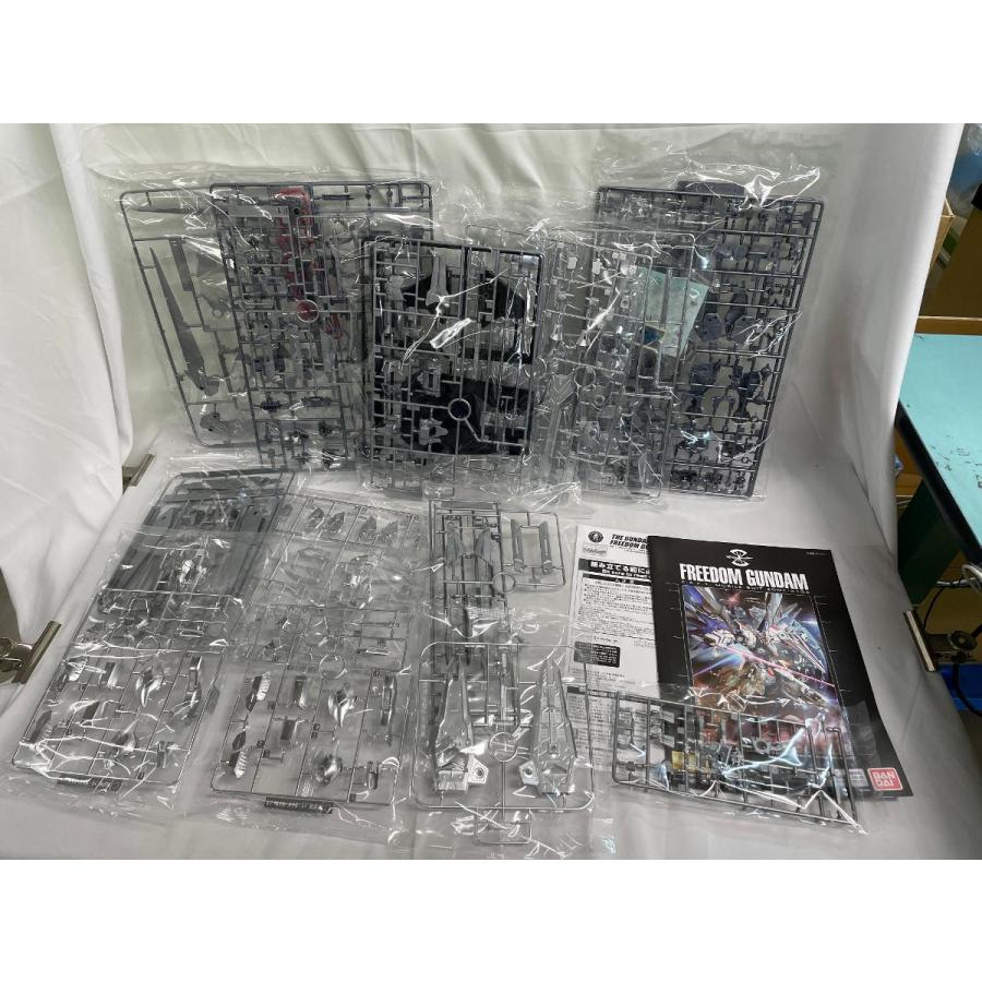 未開封】1/100 MG ZGMF-X10A フリーダムガンダム Ver.2.0 シルバー