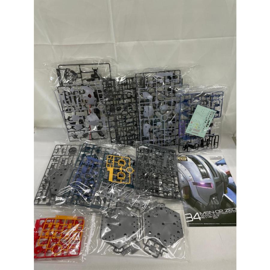 【未開封】RG 機動戦士ガンダム ジオング 1/144スケール 色分け済みプラモデルの画像