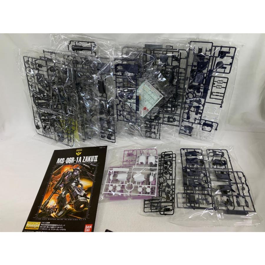 未開封】1/100 MG MS-06R-1A 小売 ザクII 黒い三連星仕様 Ver.2.0 機動